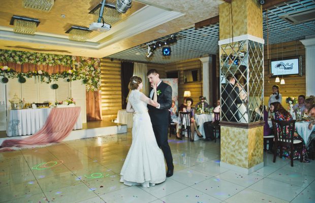 According to relationship experts, Men are most likely to cheat, here. Where is it? According to relationship experts, Men are most likely to cheat, here. Where is it?